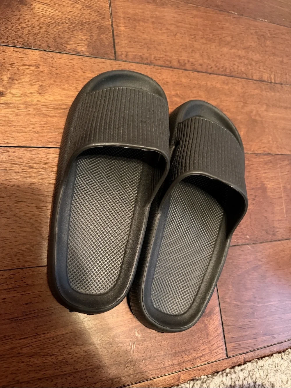 Women’s Black Slide Sandals -